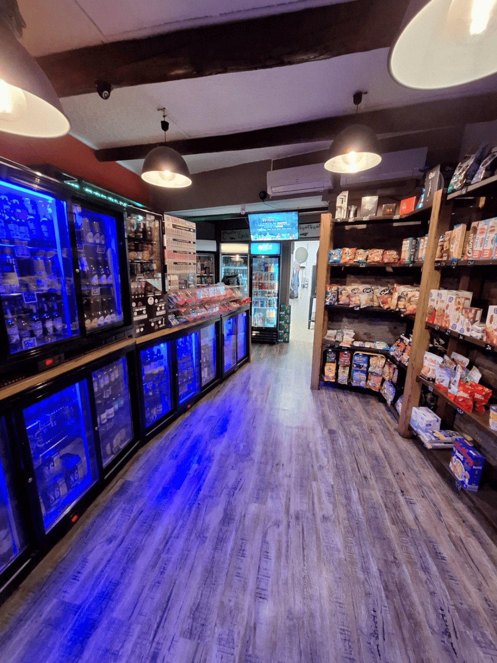 Superette près de Beaumes-de-Venise